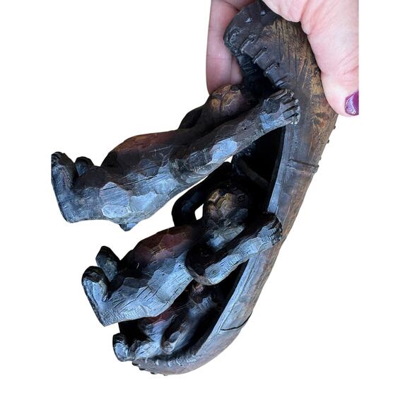 Bears / Wood / Black Bears Carrying a Boat Figure / Japanese / Vintage / EUC - Picture 4 of 7